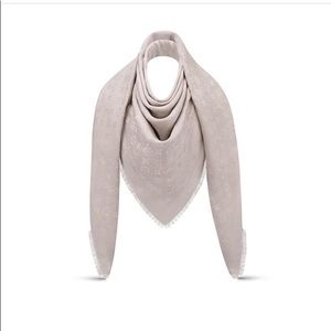 Louis Vuitton monogram shine shawl M71336